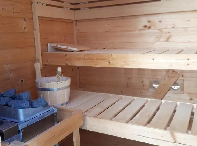 Marionette Hirschberg Lahn Apartmán